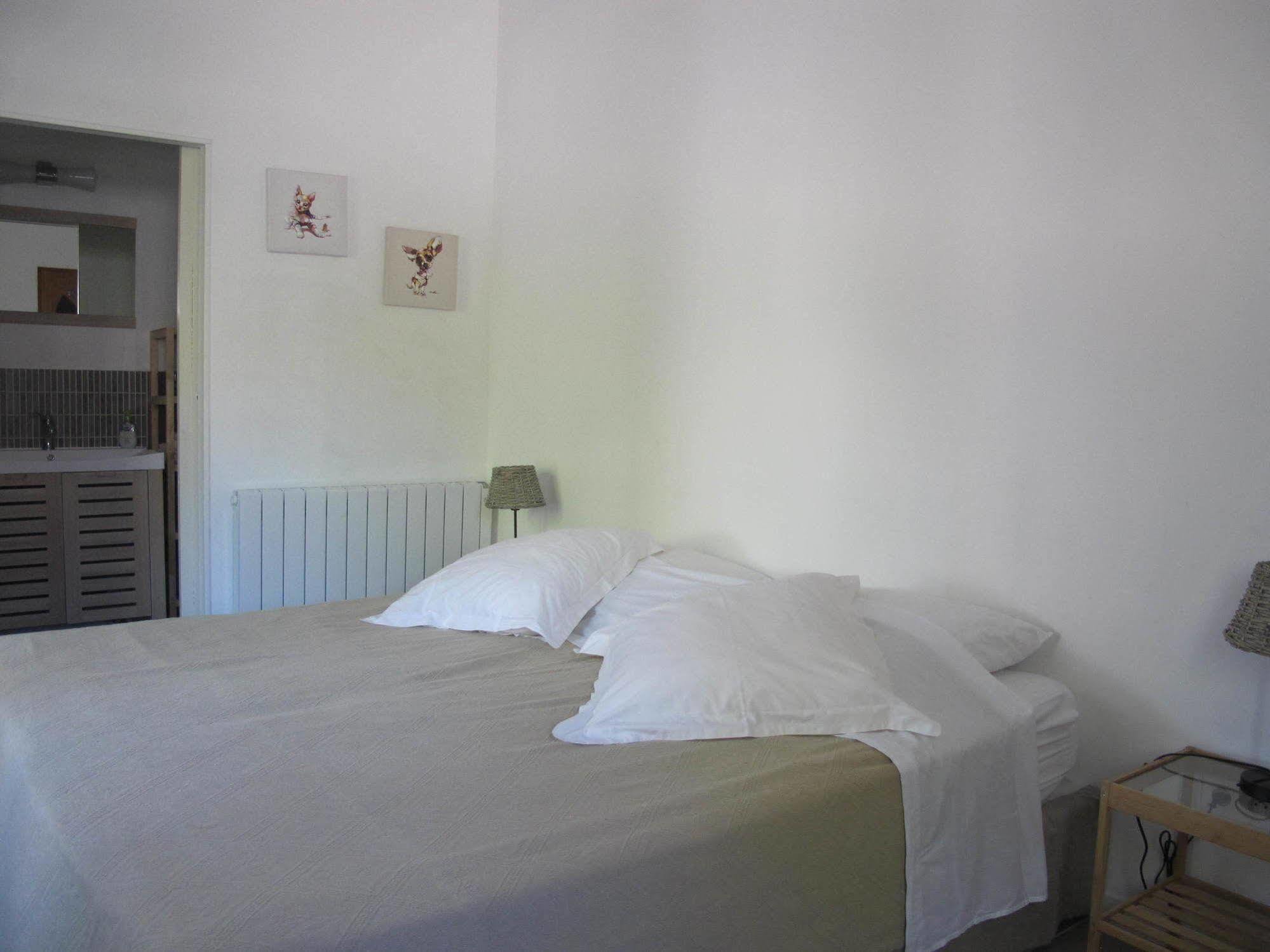 Lou Cardalines Bed & Breakfast Bédoin Exterior foto