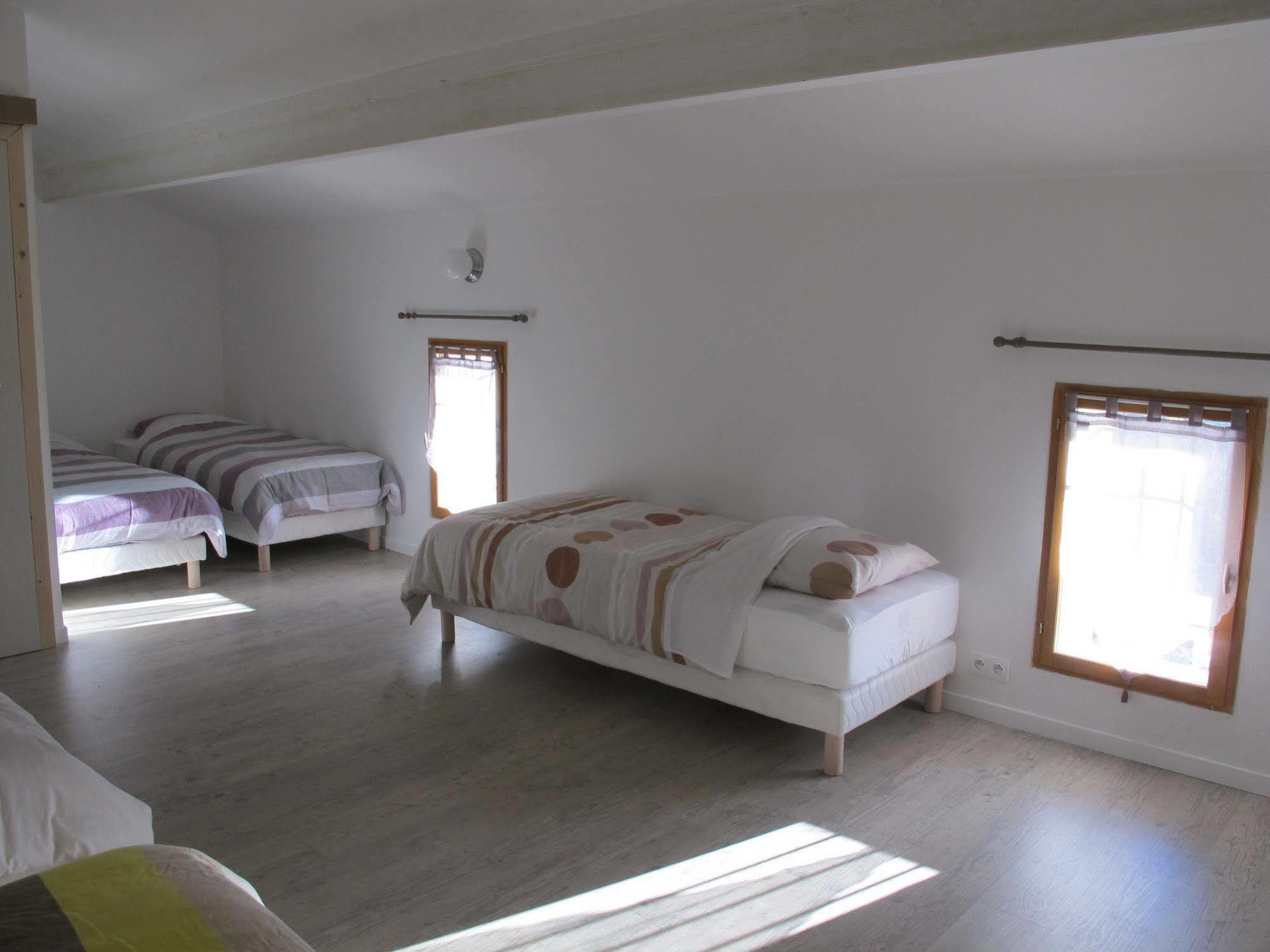 Lou Cardalines Bed & Breakfast Bédoin Exterior foto